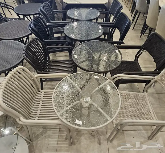 كرسيين وطاولة خارجي 12