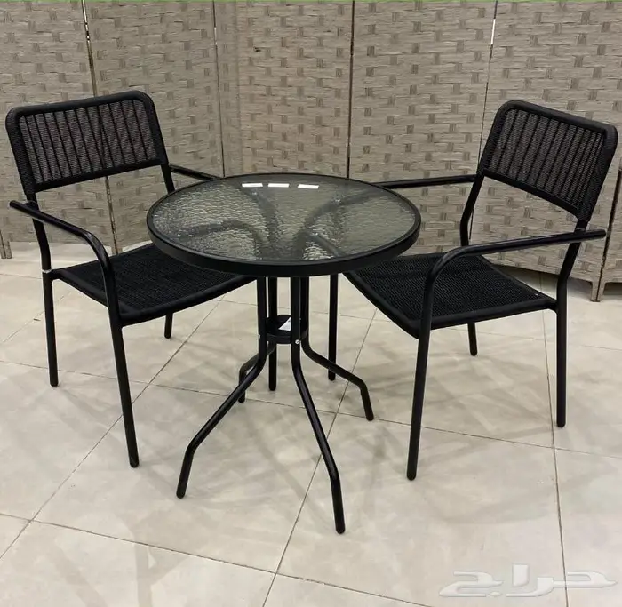 كرسيين وطاولة خارجية 6