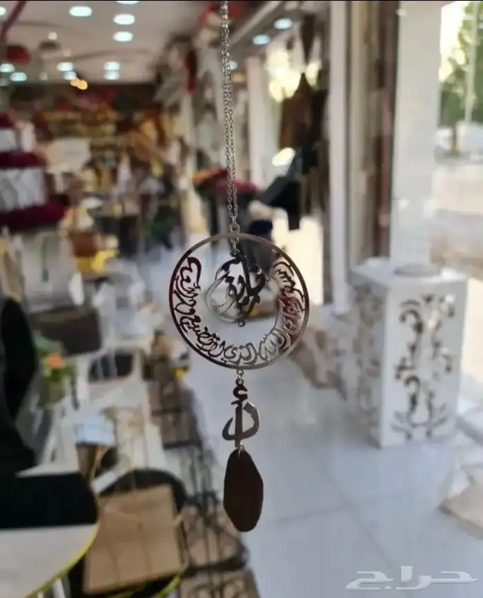 تعليقات سياره واطقم رجاليه 20