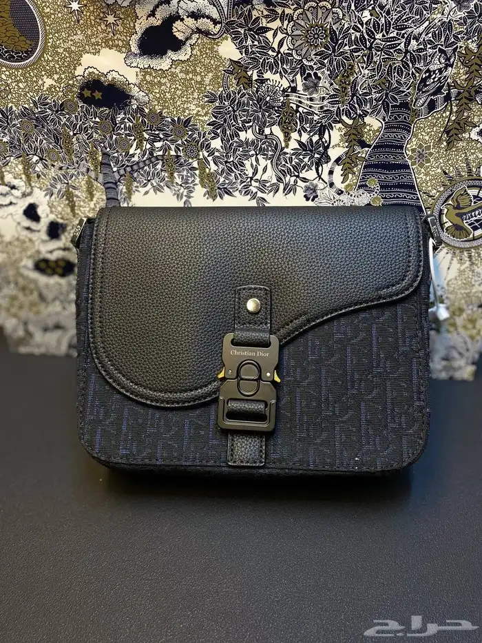 شنط يد رجاليه 2