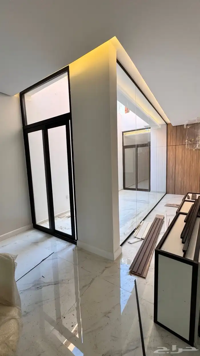 زجاج سيكوريت 12