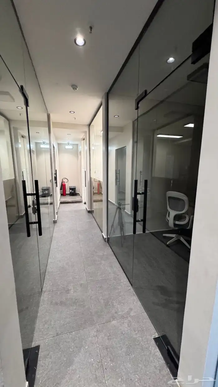زجاج سيكوريت 8