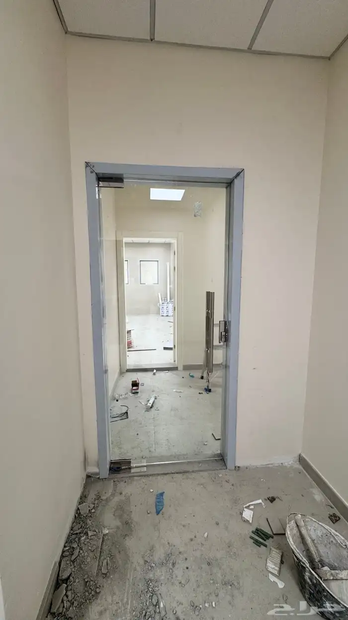 زجاج سيكوريت 18