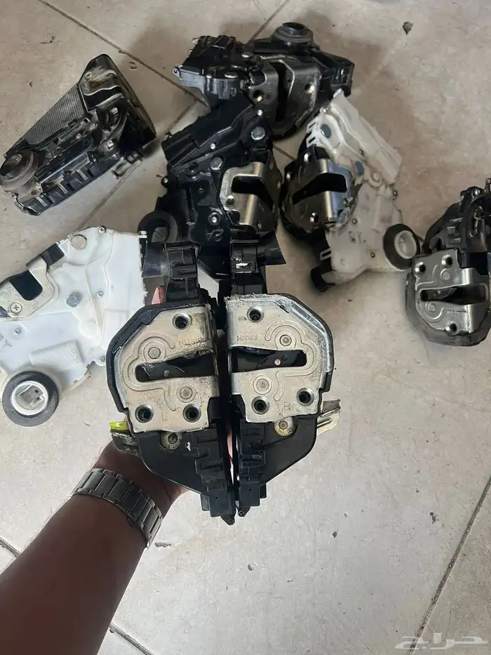 أقفال بيبان يارس 2010 3