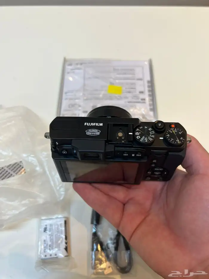 استاند شاحن من شركة ابل الاصلي 4