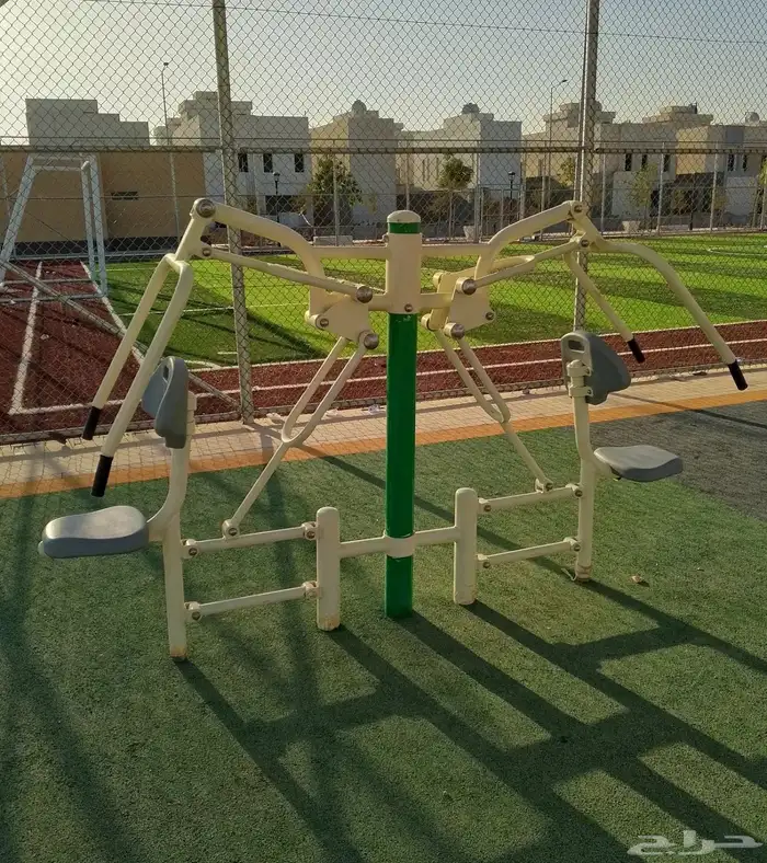 مورد العاب وكل ما تحتاجه الحدائق عامة والبلديات ش.المقاولات 42