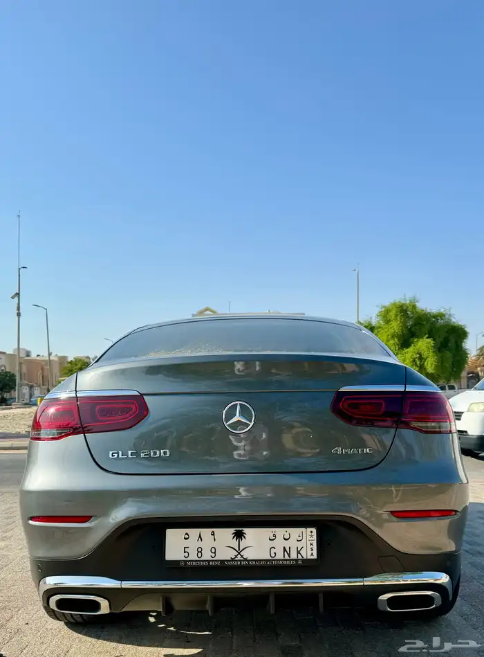 للبيع مرسيدس GLC 200 كالجديد 11