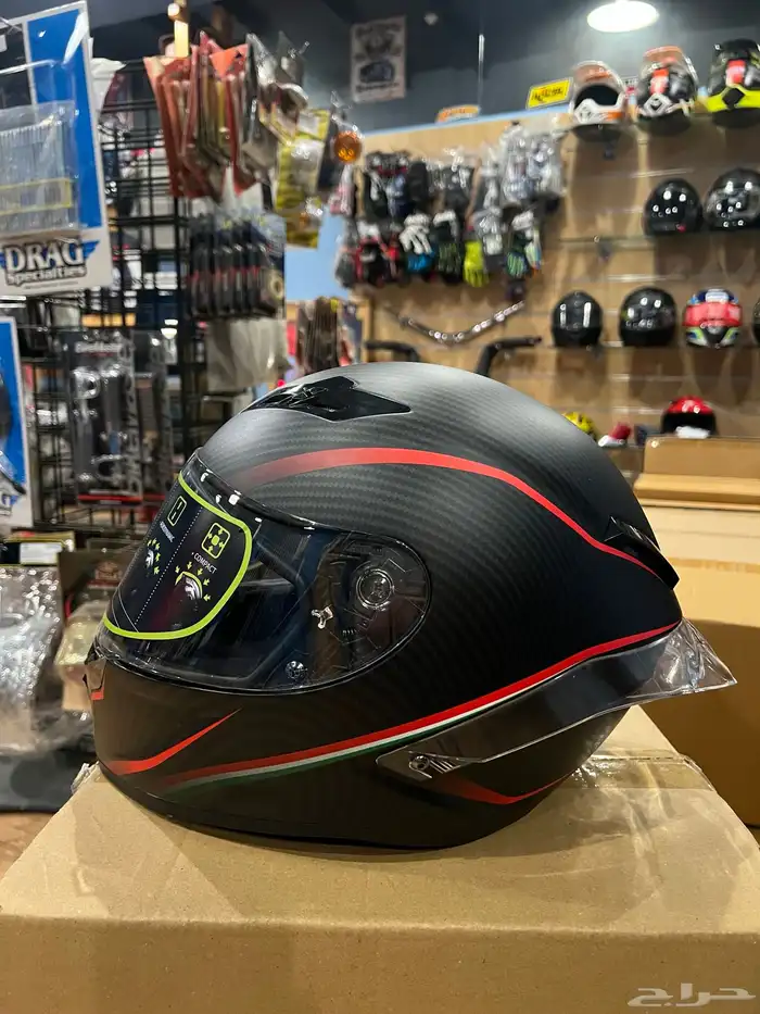 خوذ متنوعه للدراجات الناريه فل فيس helmet 17