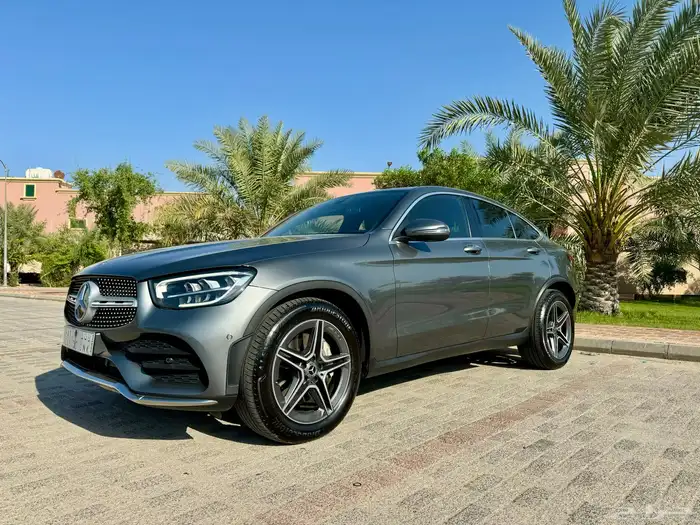 للبيع مرسيدس GLC 200 كالجديد 6