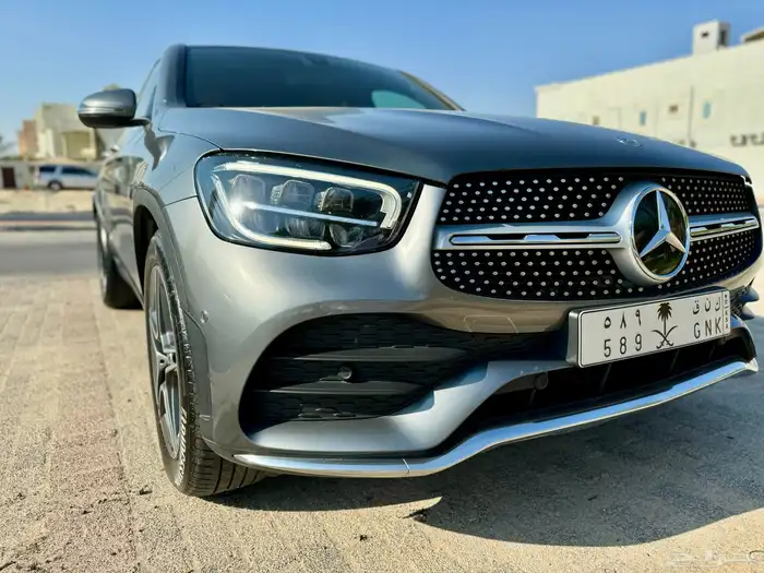 للبيع مرسيدس GLC 200 كالجديد 5
