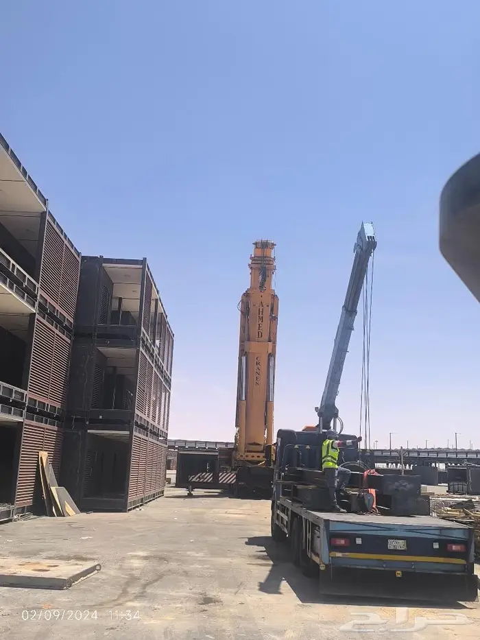 خدمات تأجير الرافعات .فوركلفت سكين كرين ونش 3