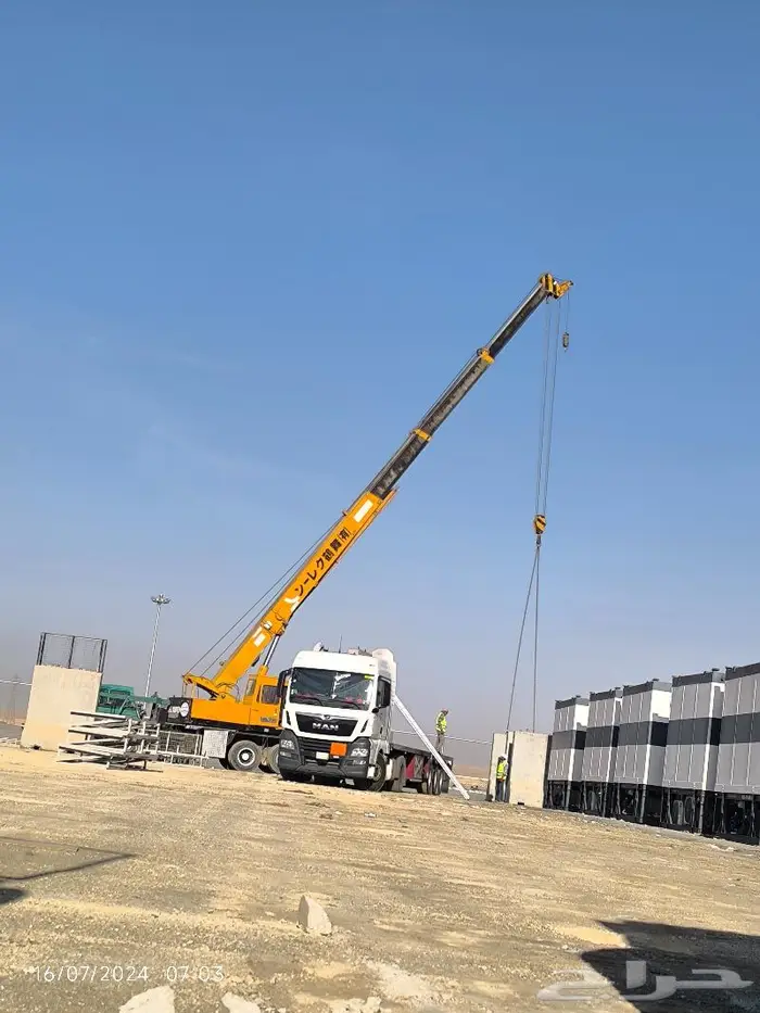 خدمات تأجير الرافعات .فوركلفت سكين كرين ونش 4