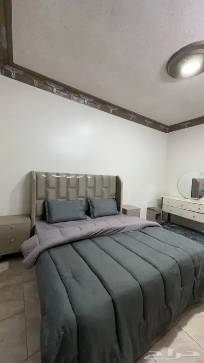 عمارة للايجار شرق الرياض مساحة 900 3
