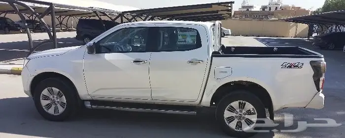 اسيزو غمارتين موديل 2023 3