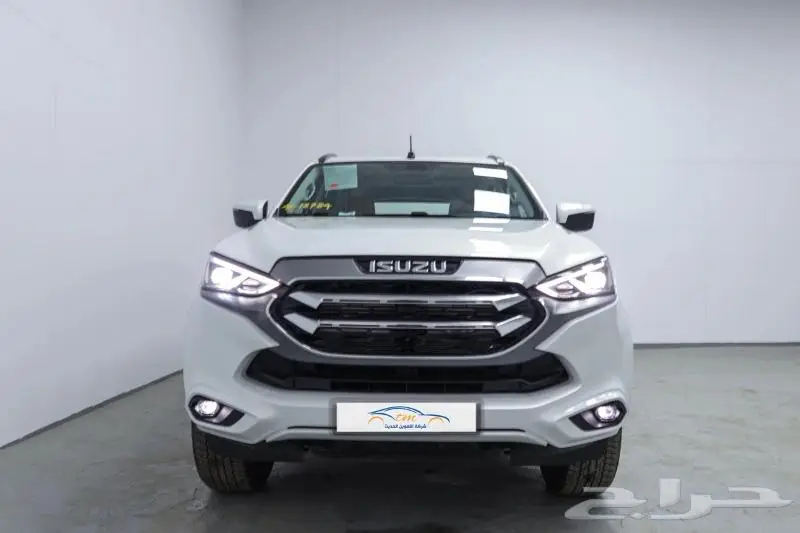 ايسوزو ام يو اكس 4X4 3.0 فل 2024 كاش او تقسيط 5