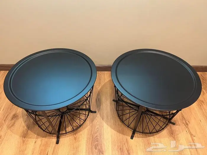 طاولات ايكيا لون أسود 0