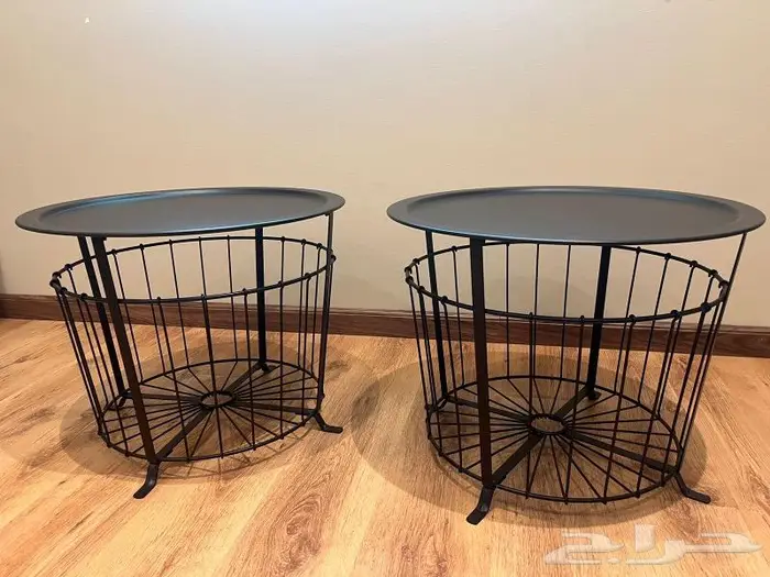 طاولات ايكيا لون أسود 1