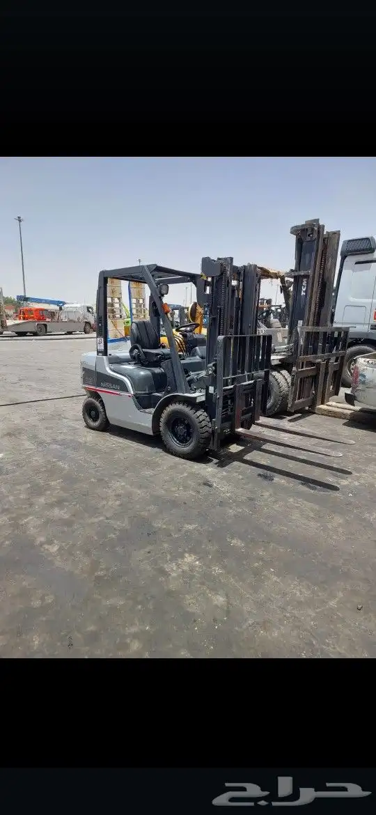 لتأجير فوركلفت رافعات شوكيه كرينات ونشات 3