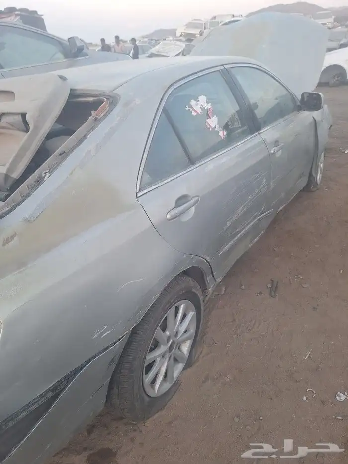 تويوتا كامري 2011 قطع غيار تشليح 4