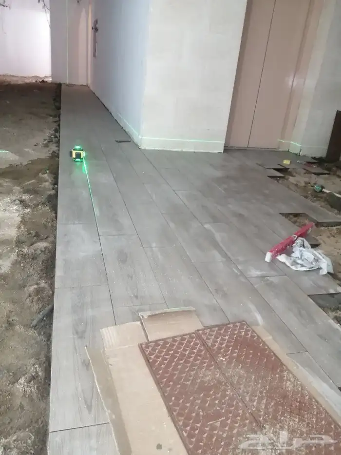 معلم سيراميك مصرى لتركيب البورسلين والرخام opnbook والدرج 20