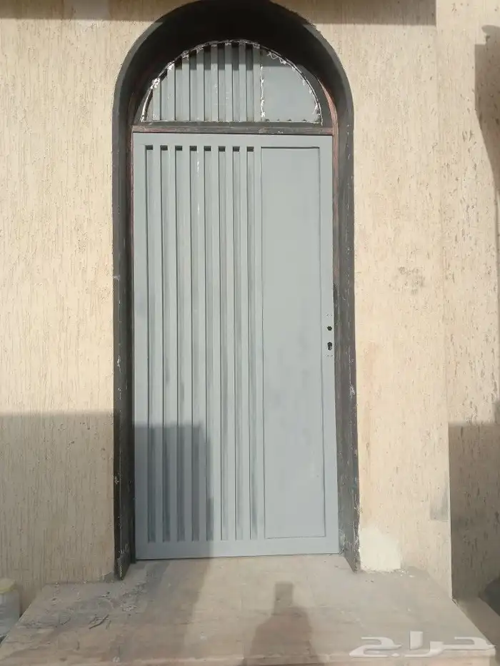 باب حديد لزر دربزىن شباب  مزله ساوتر المنيوم في كل شيء جميل 0
