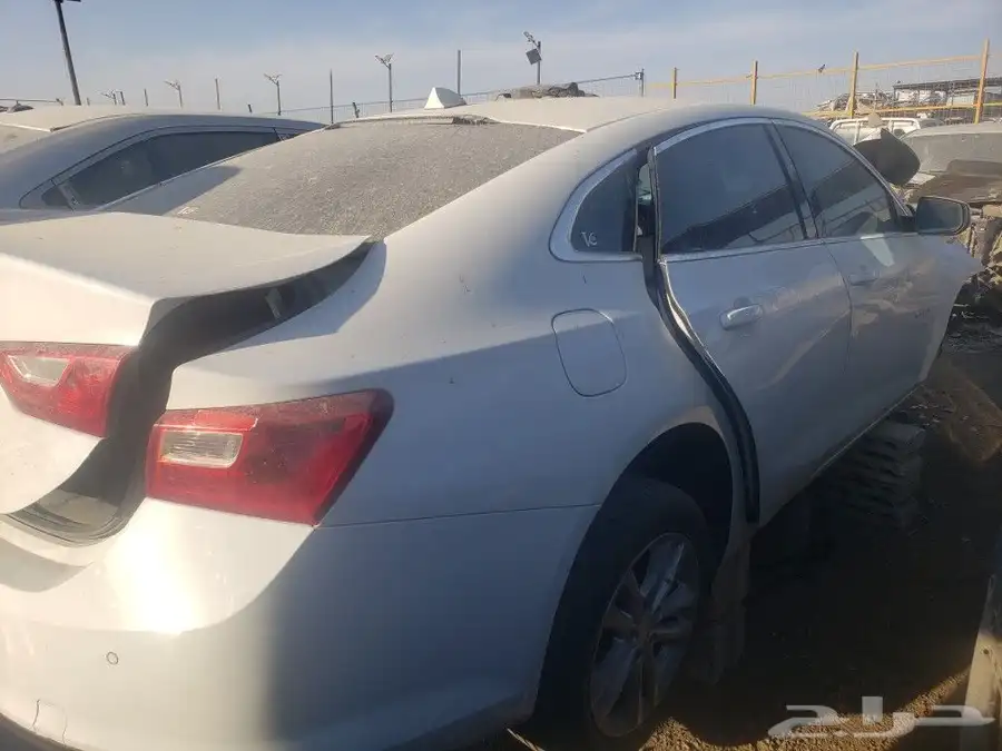 تشليح امريكي فورد ماليبو 8