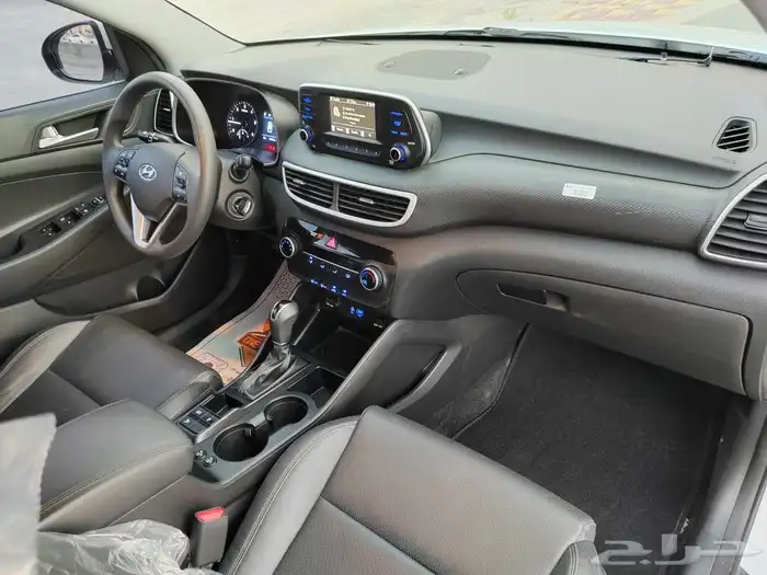 تم البيع توسان ديزل دبل 2019 الأحساء 2.0 بطاقة جمركية 23