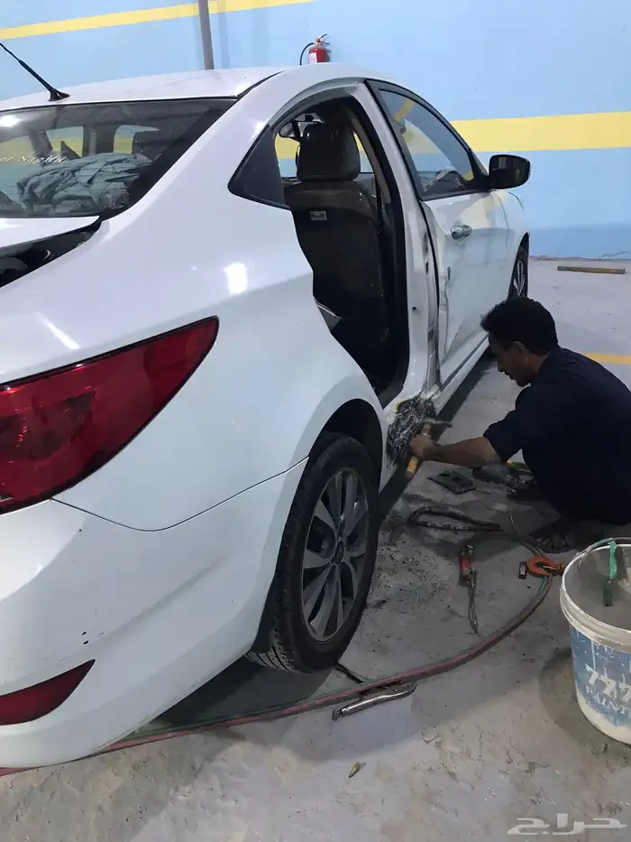 ورشة الفخامة لصيانة سيارتك بجودة عالية سمكرة وبوية وكهرباء 13