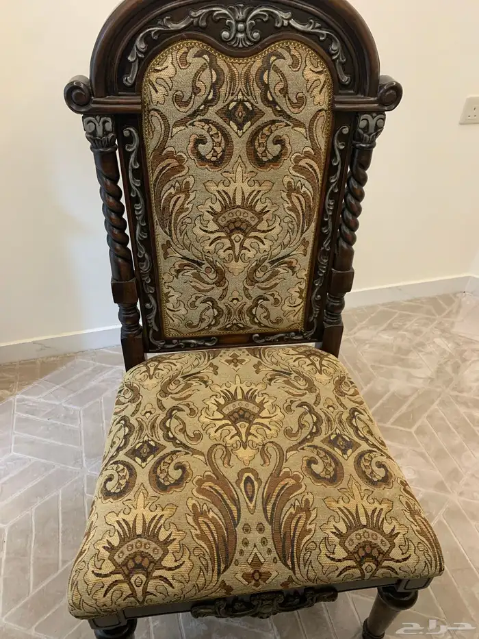 طاولة طعام فخمة 2