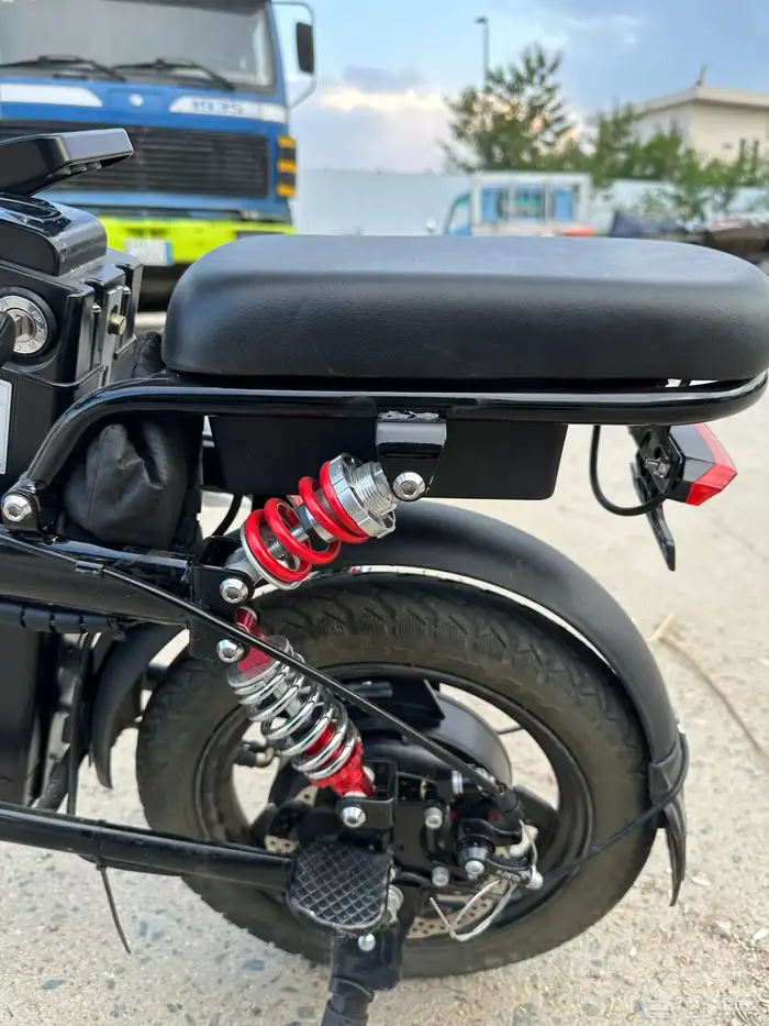 سيكل كهربائي للبيع اخو الجديد 11