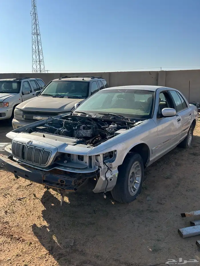 قطع غيار فورد و ماركيز مستعمل تشليح 7