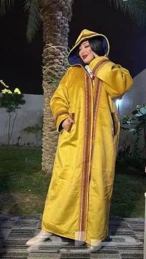 فروات نسائي مبطن فخمة 49