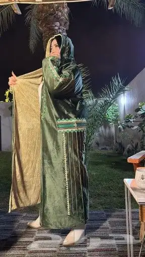 فروات نسائي مبطن فخمة 31