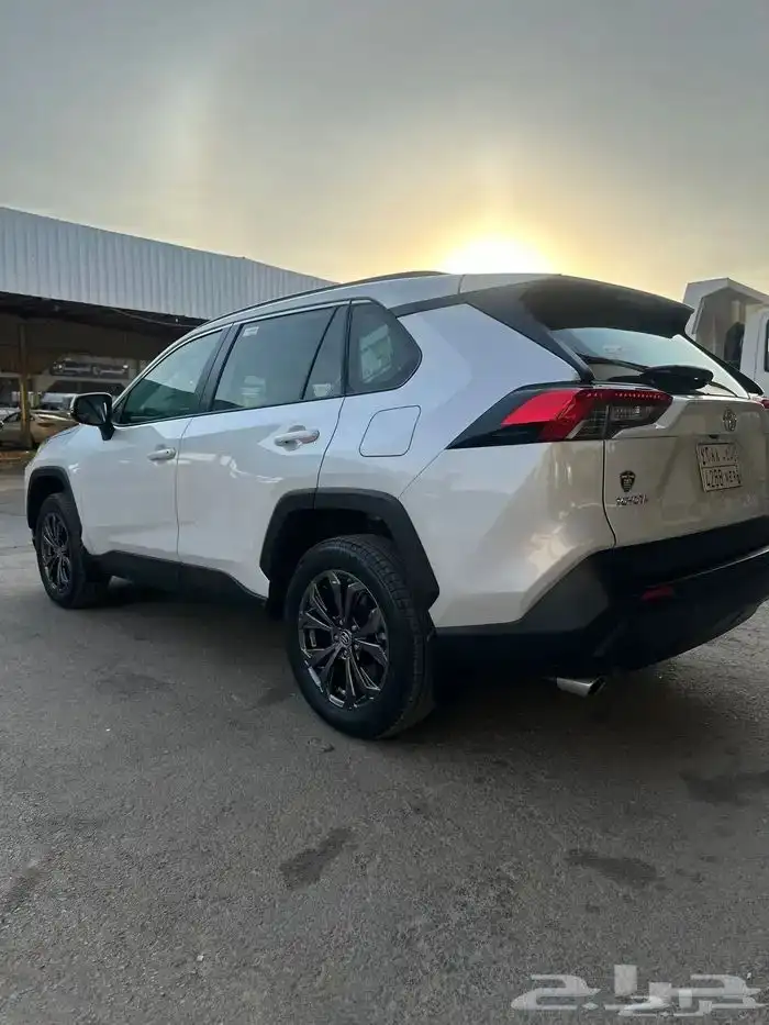 راف فور XLE دبل 2024 6