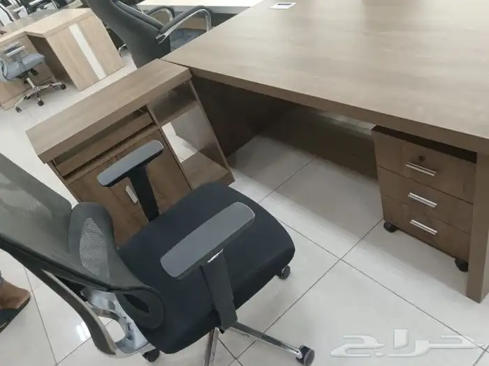 أثاث مكتبي عروض 2