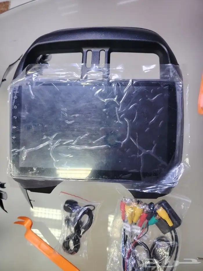 شاشه صني مع الديكورات من 2014-2019 LHD 0