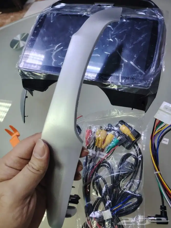 شاشه صني مع الديكورات من 2014-2019 LHD 7