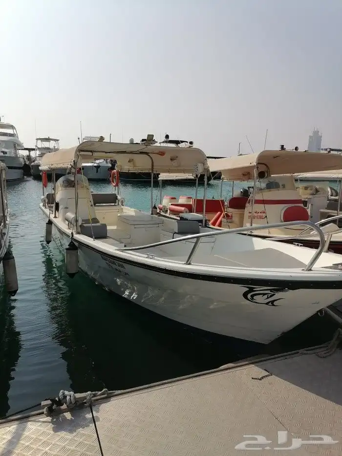 قارب للايجار رحلات بحريه 4