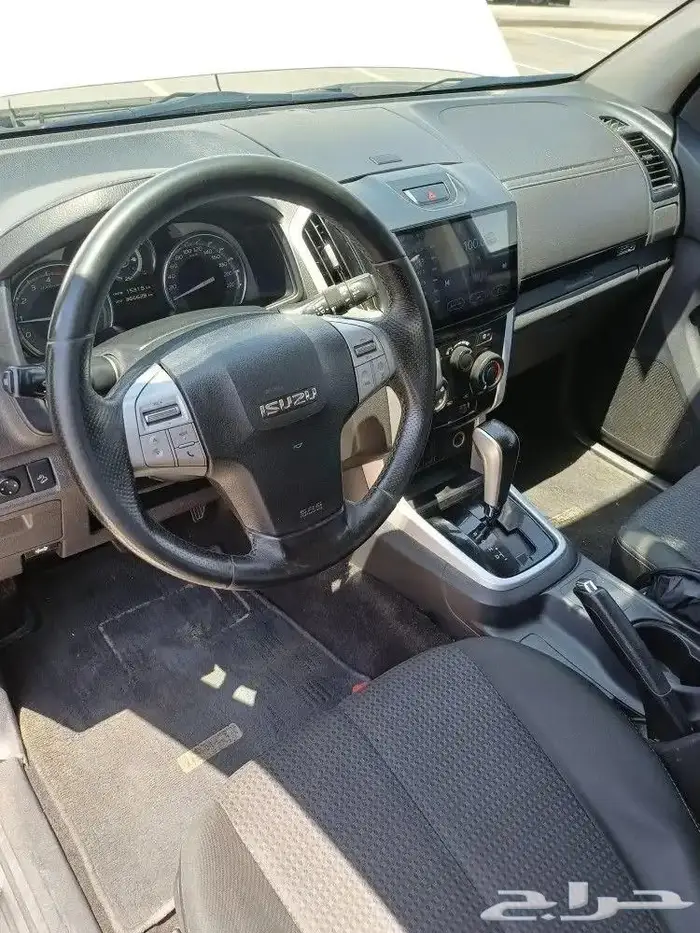 جيب ايسوزواmux 2019 ديزل بدون دبل الحد 50الف بدون دبل 9