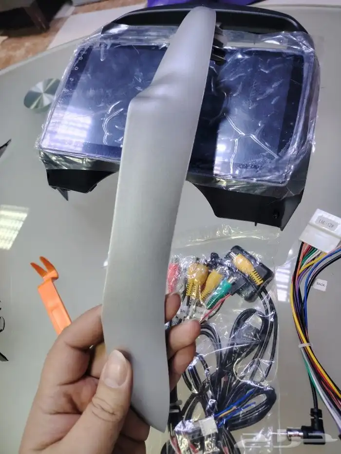 شاشه صني مع الديكورات من 2014-2019 LHD 6