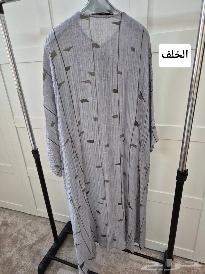 جلابية متوسطة الطول شبه جديدة 2