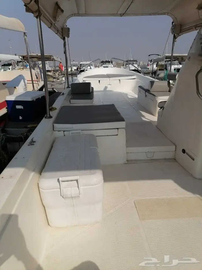 قارب للايجار رحلات بحريه 3