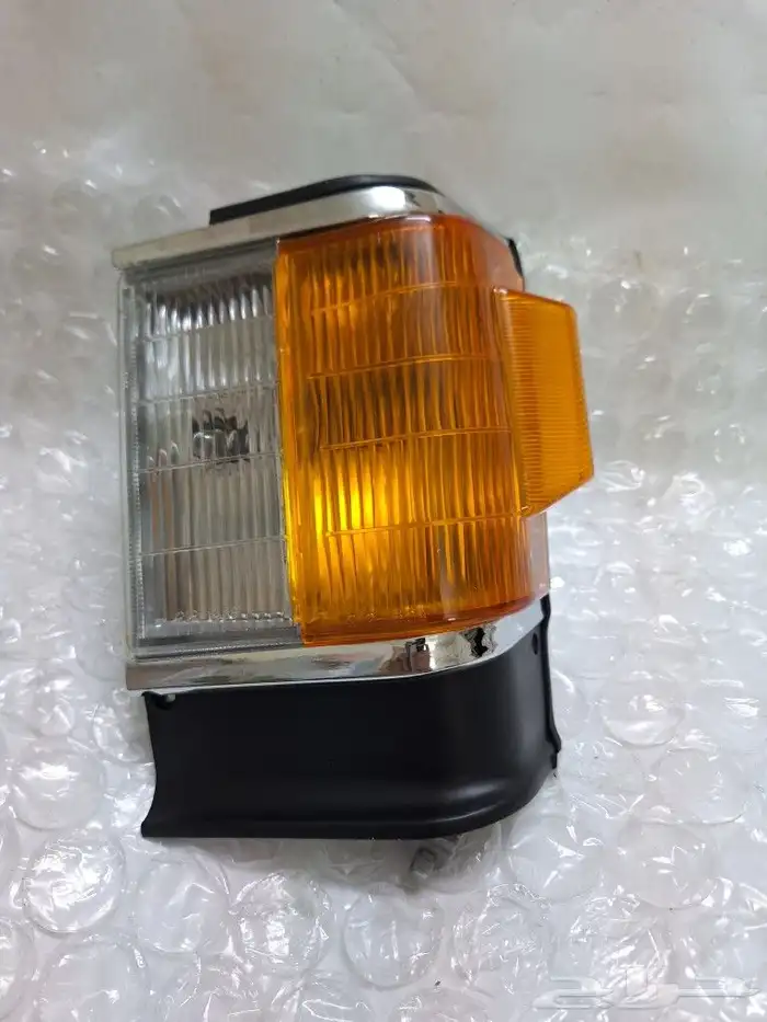 اسطب ركن للكرسيدا تايوتا مديل 82 83 جديد تايون قديم 120ريال 1