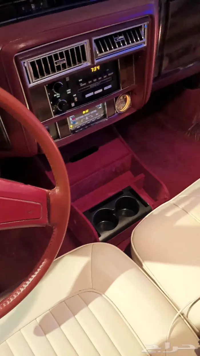 درج منظم وحامل أكواب ومناديل وكاسيت كابرس شيفرولية 24