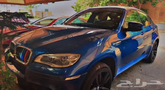 BMW X6 M للبيع - اللون ازرق نظيفة وبحالة وكالة 1