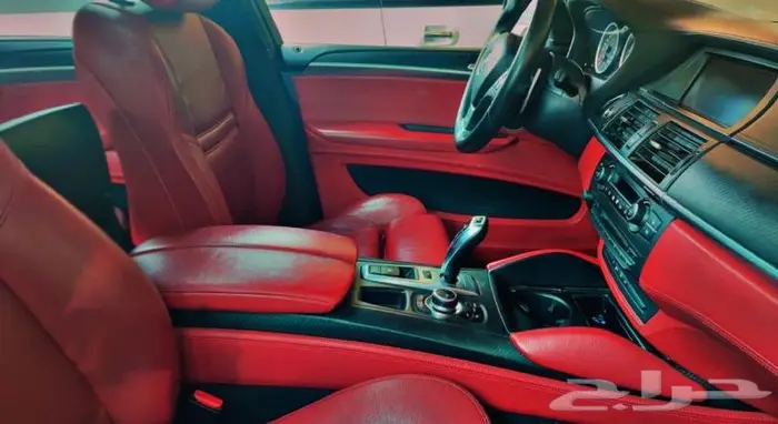 BMW X6 M للبيع - اللون ازرق نظيفة وبحالة وكالة 2
