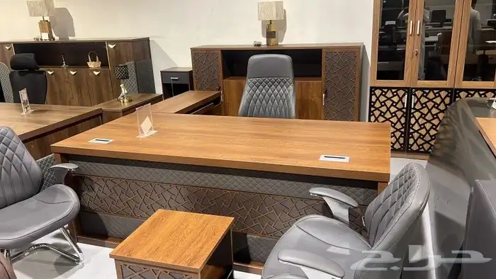 مكاتب سكرتارية ورك ستيشن طاولة اجتماع كنب دولاب كونتر 19
