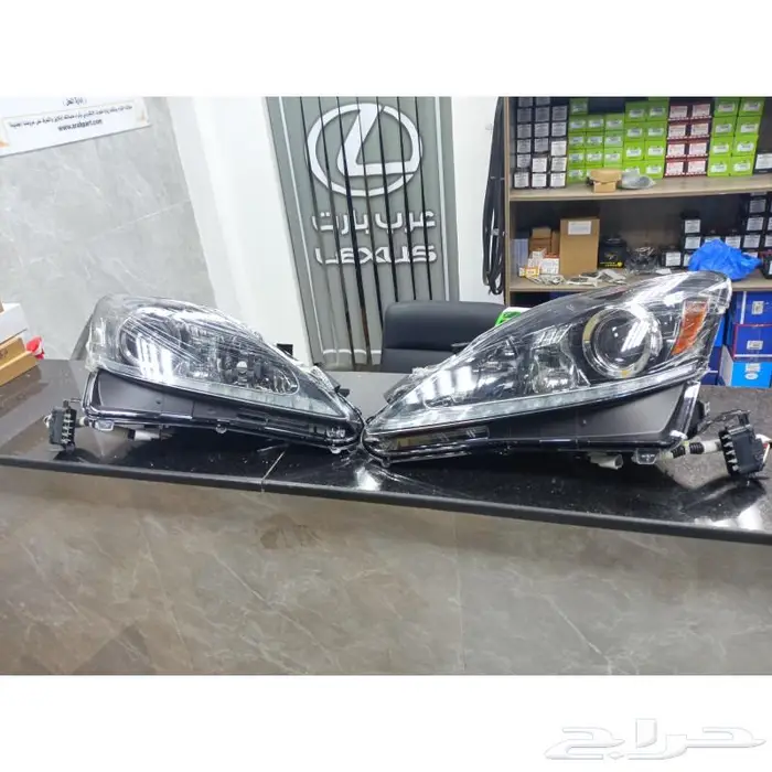 شمعات ديبو تايوان متحركة لكزس آي اس IS 2011-2013 1