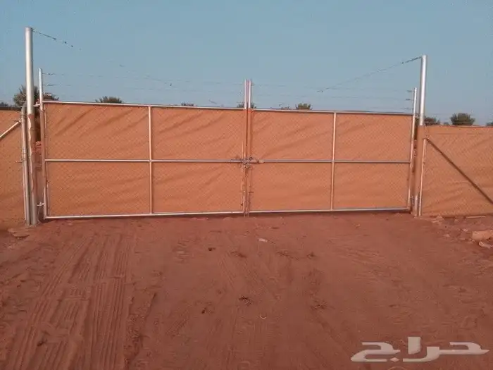 نقوم بتركيب الشبوك بجميع انواعها شبوك المزارع شبوك وطني مجلف 1