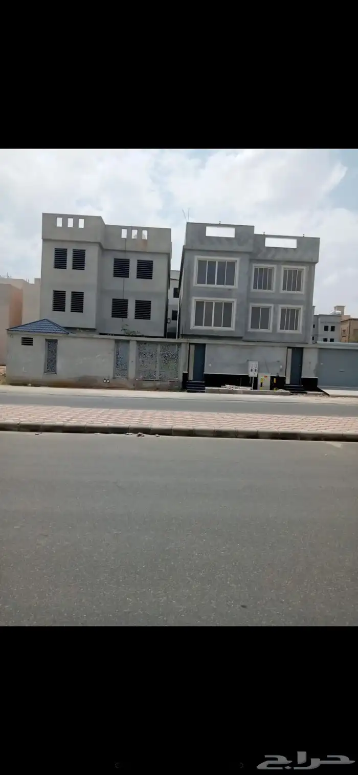 فلتين كل وحده بصكها وكل وحدة دورين وملحق 3